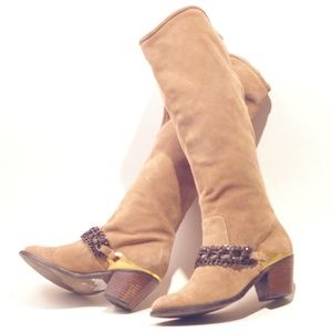 B Makowsky Leather Knee High Fashion Boot Boho 7.5